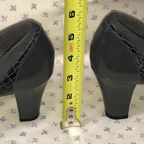 Aerosoles Patent Leather Crocodile Mary Jane – Gray – Size 8.5M - NWOT - Picture 6 of 7